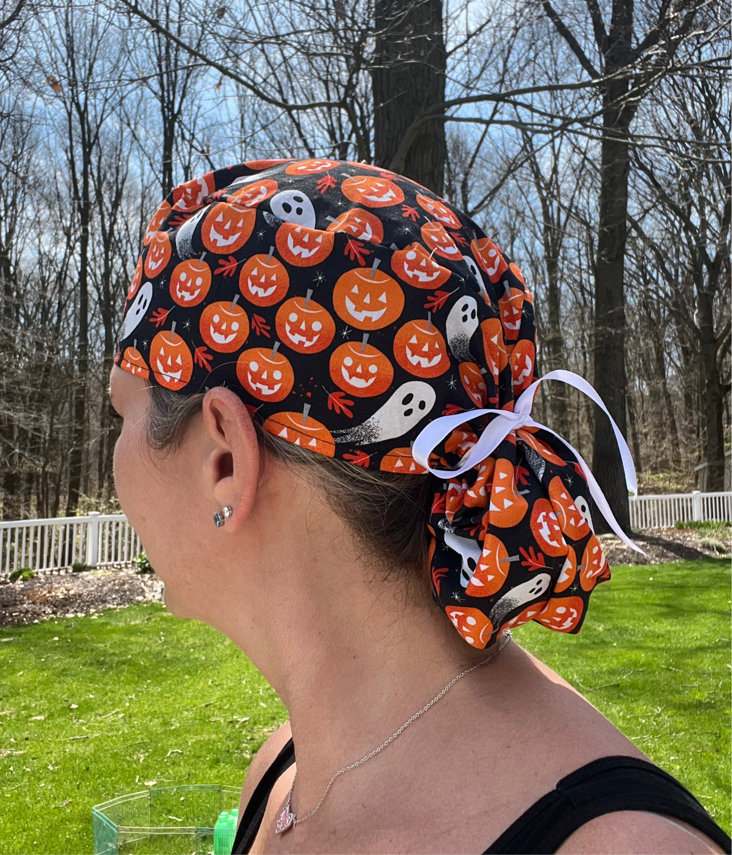 Pumpkins ghosts halloween ponytail scrub cap womens