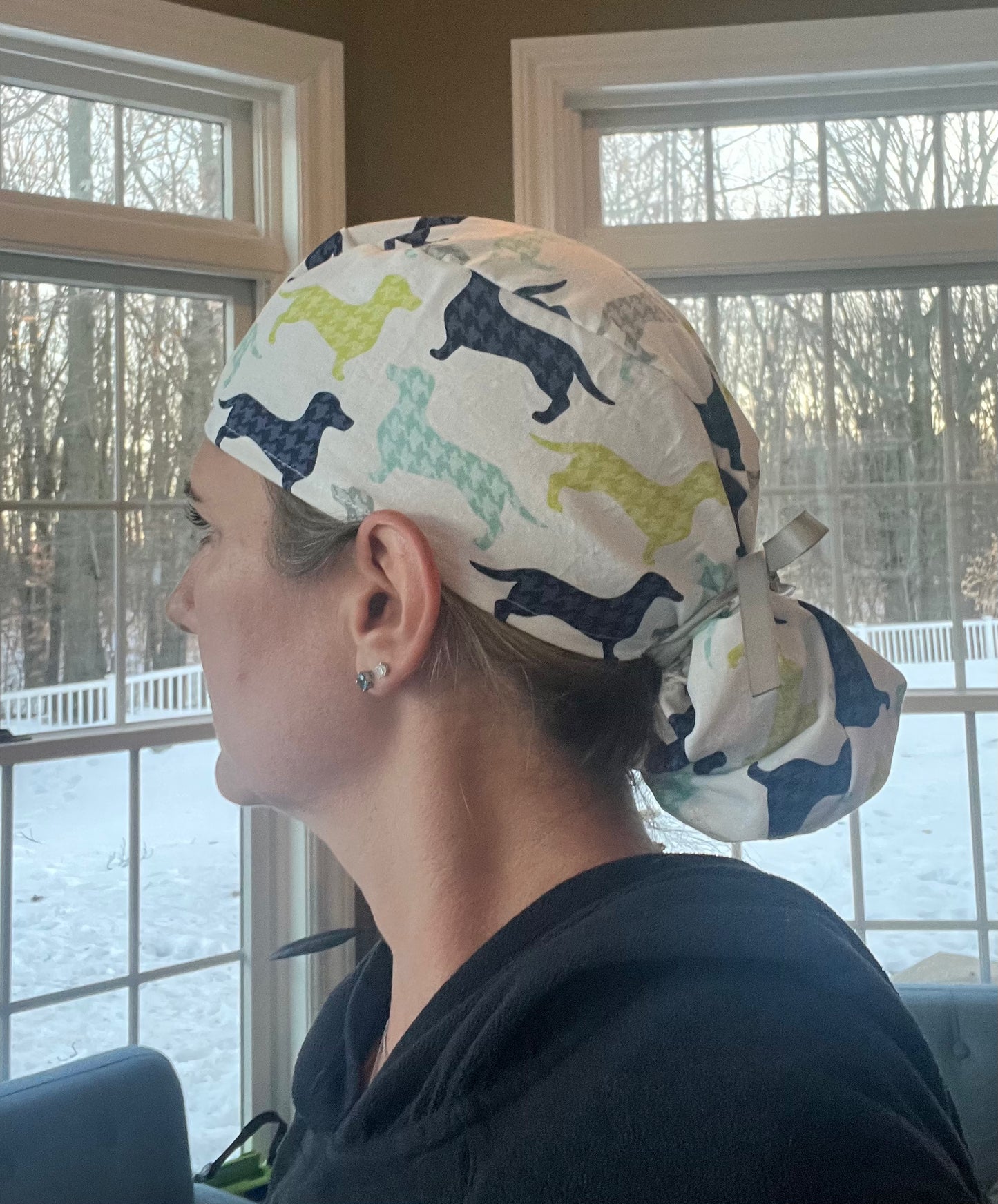 Dachshund weiner dog houndstooth ponytail scrub cap womens