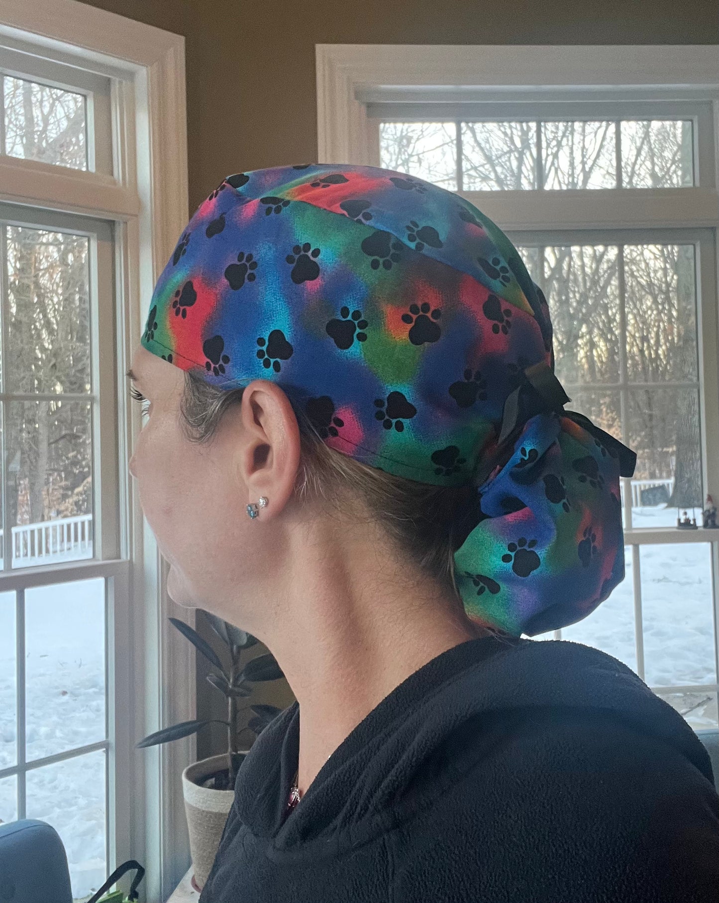 RAINBOW black paws ponytail scrub cap womens