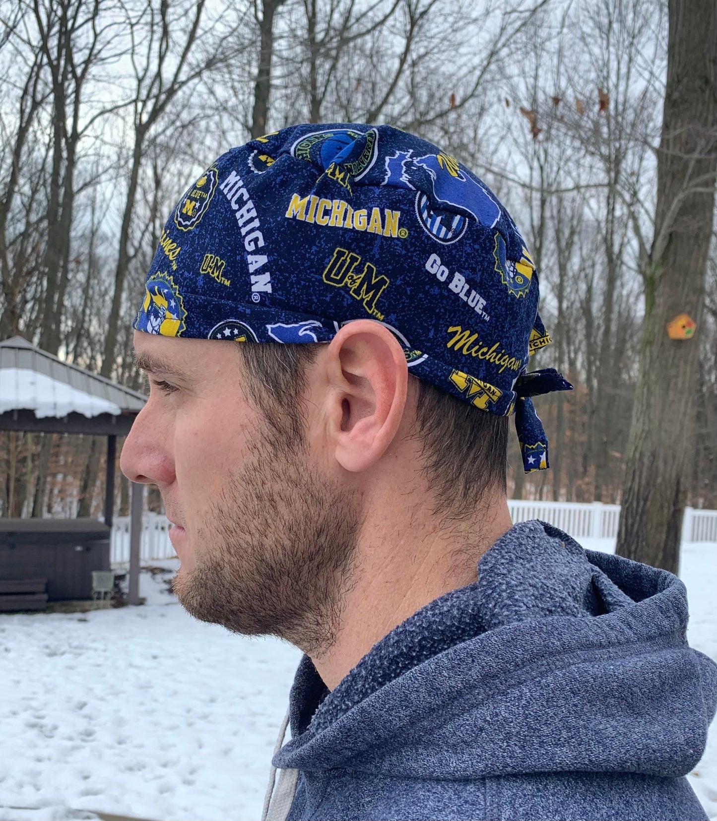 University of Michigan wolverines U of M maize blue skull scrub cap mens