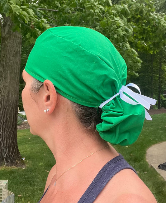 Kelly green solid ponytail scrub cap womens